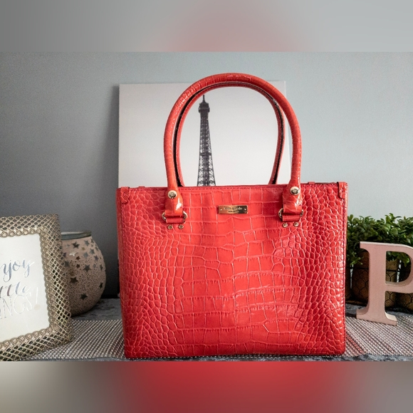kate spade Handbags - 💗Kate Spade Knightsbridge 'Quinn' Pink Croc Tote